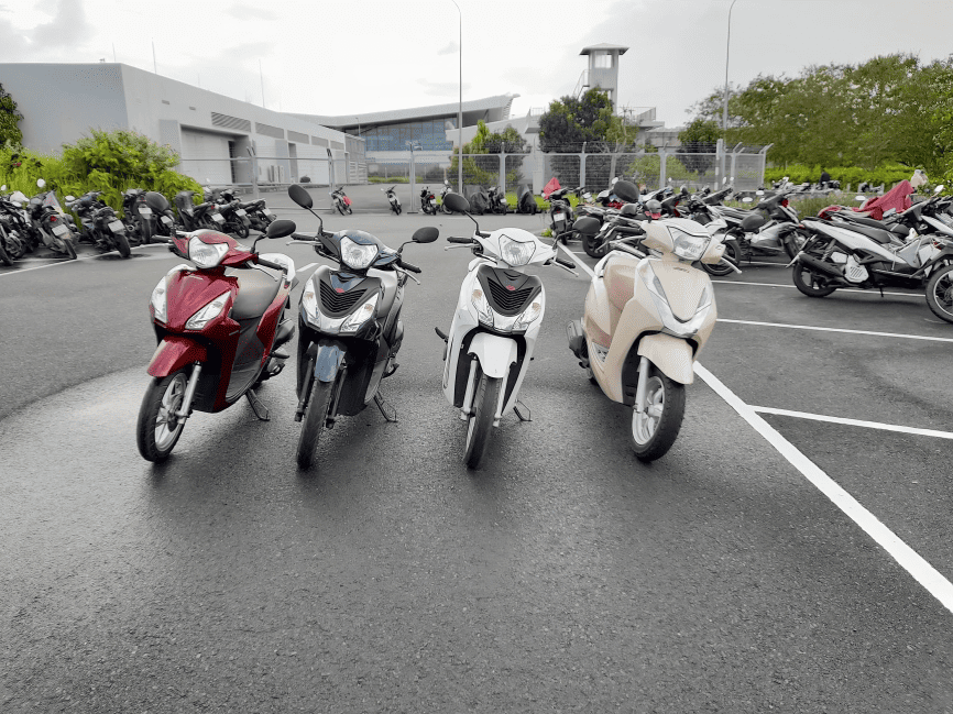 Cửa hàng cho thuê xe máy Đà Nẵng AZ Motorbike