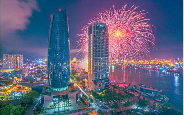 Ngắm pháo hoa DIFF Đà Nẵng tại Novotel Danang Premier