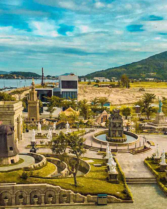 Khám phá công viên Kỳ quan Đà Nẵng: Địa điểm check-in HOT Công viên kỳ quan Đà Nẵng