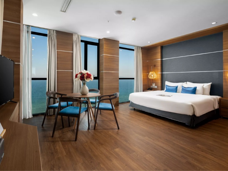 Khách sạn Haian Riverfront Hotel